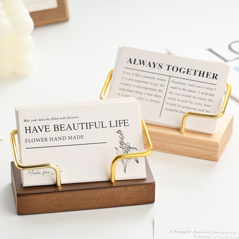 Wooden Business Card Holder Me – обзор и цена Desk Name Plate