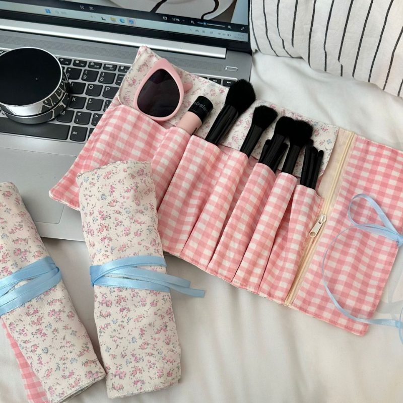 Aesthetic Spring Floral Roll-u – обзор и цена Pen Pouch Roll